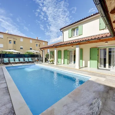 Σπίτι διακοπών Gabriel With Pool Vodnjan